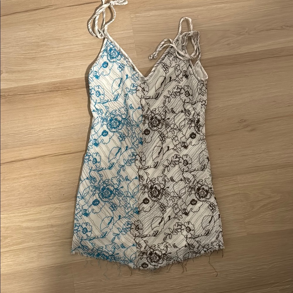 Aritzia Blue and Black Floral Dress